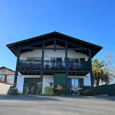 T1 Bis A 10 Min Des Thermes, Terrasse, Internet, Parking Prive - - Fr-1-495-111 קמבו-לה-באן